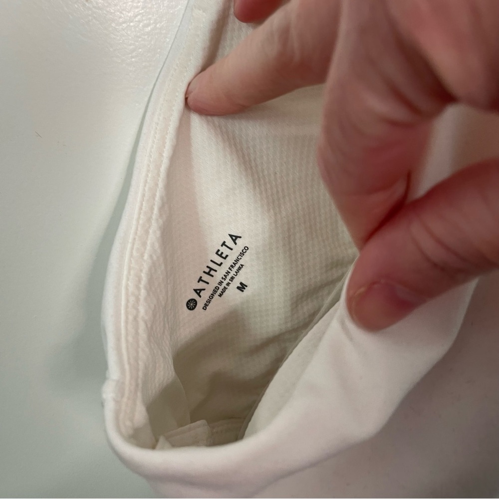 Athleta intention crop top sports bra M white like new - Picture 5 of 8